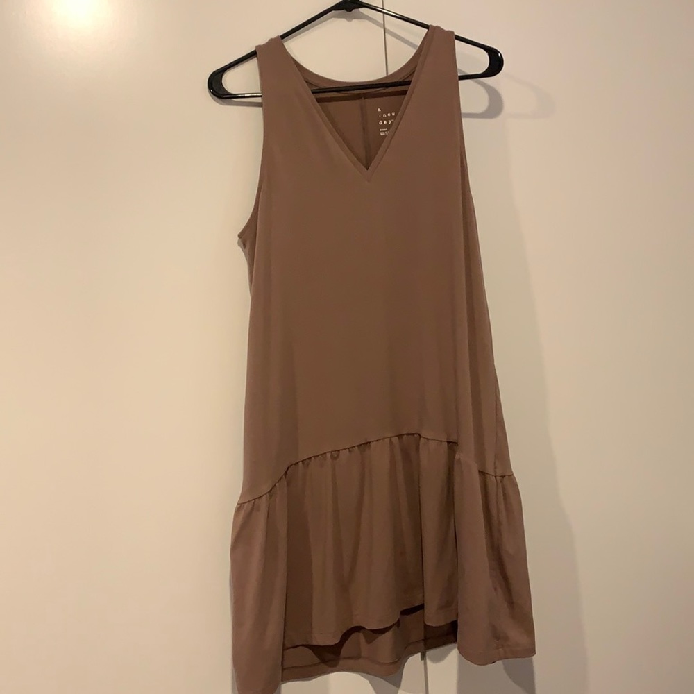 Women’s Sleeveless Dress
